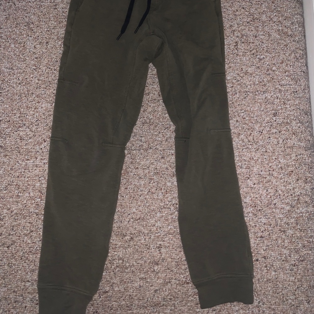 lululemon athletica Joggers!